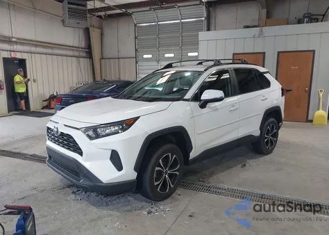 2021 Toyota Rav4 Le z USA, uszkodzony, nr VIN 2T3K1RFV1MW183102